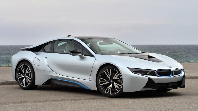 Шикарный спорткар BMW i8 превратили в машину покемастера. - Изображение 3 Шикарный спорткар BMW i8 превратили в машину покемастера. - Изображение 3